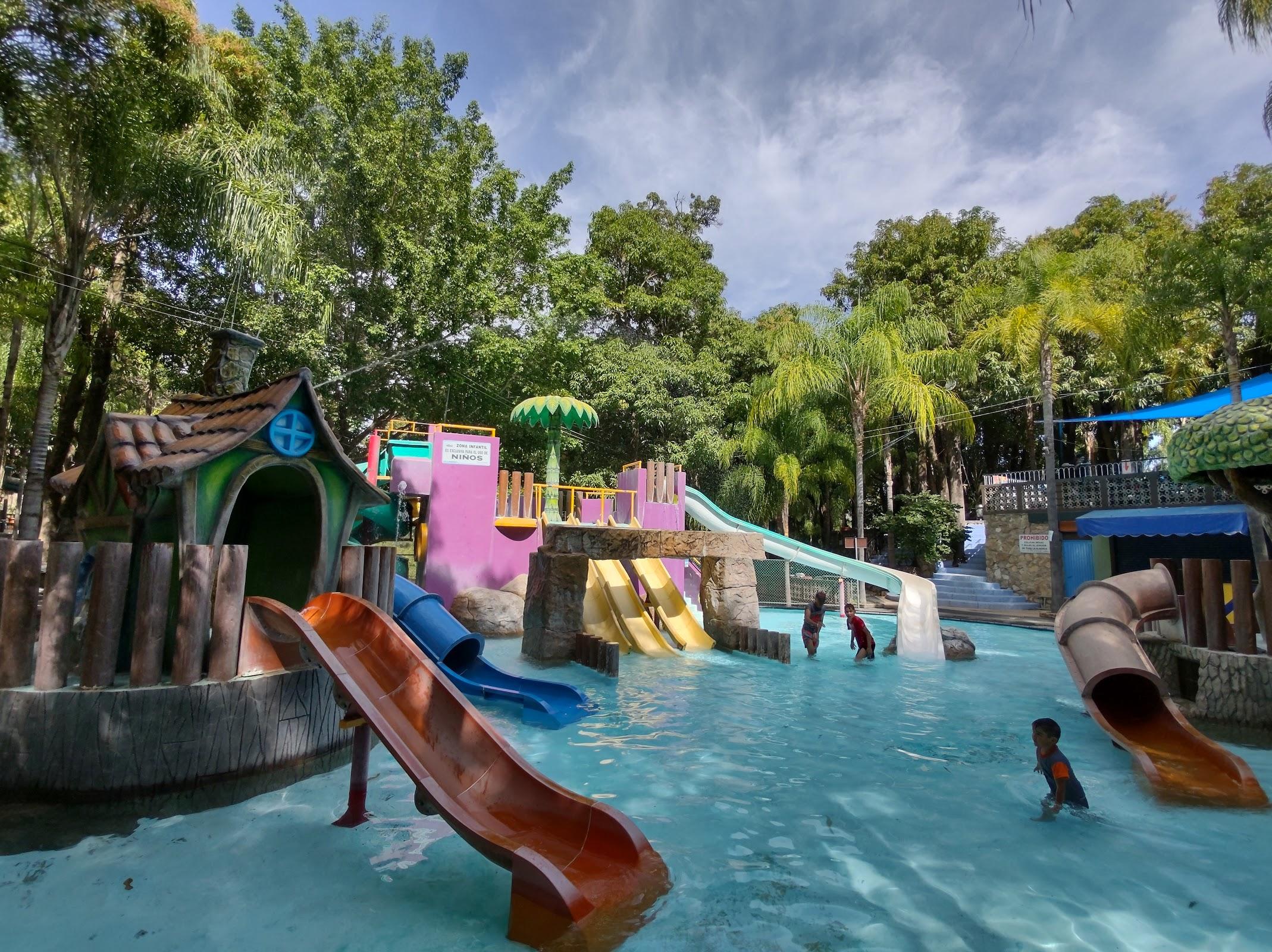 Los Camachos Parque Acuático vista 2