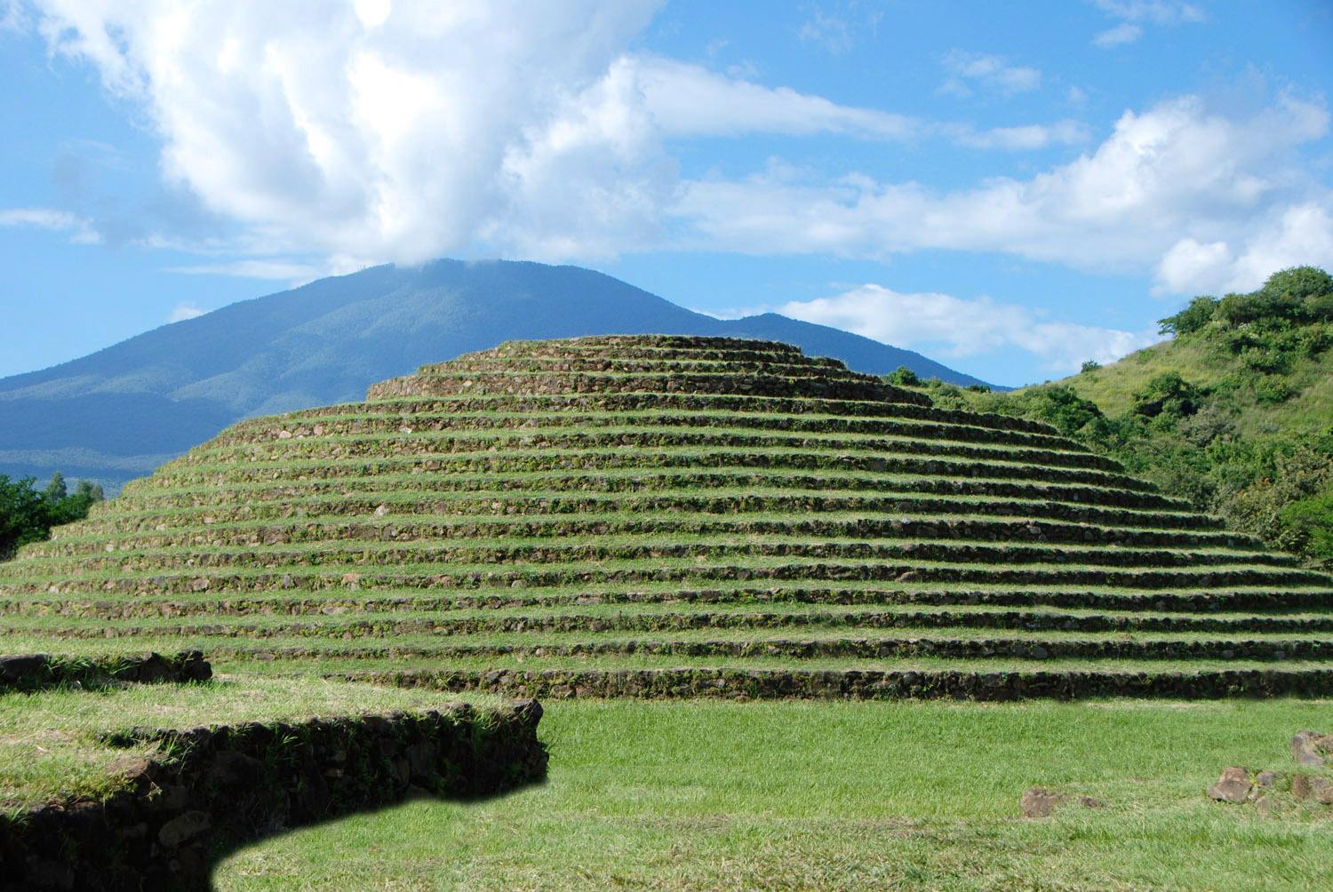 Centro Interpretativo Guachimontones Phil Weigand / Sitio arqueológico Guachimontones en Guachimontones