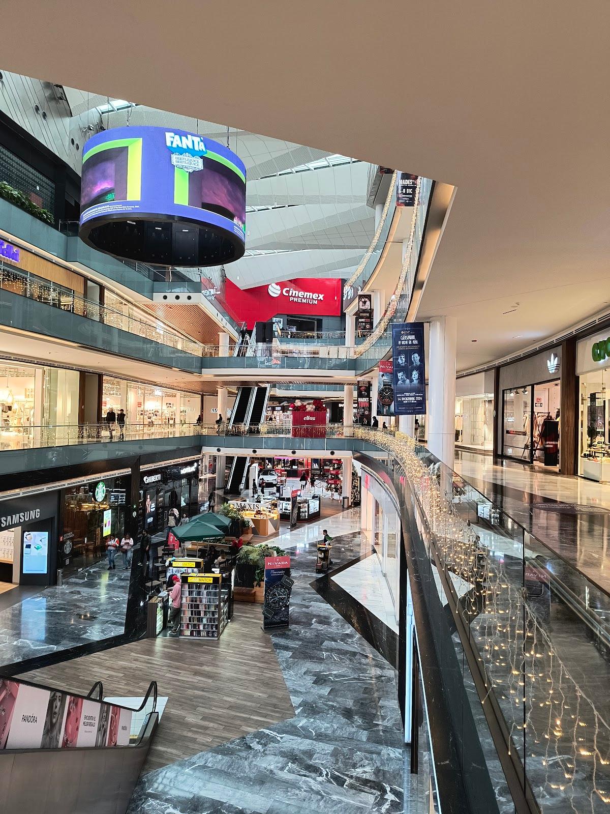 Plaza Fiesta San Agustín vista 9